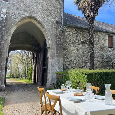 Abbaye De Blanchelande Bed and breakfast *