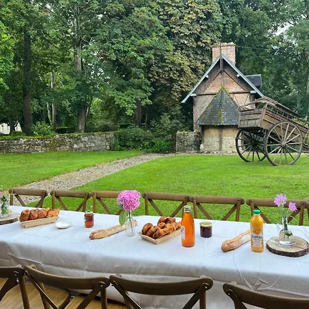Abbaye De Blanchelande Bed and breakfast