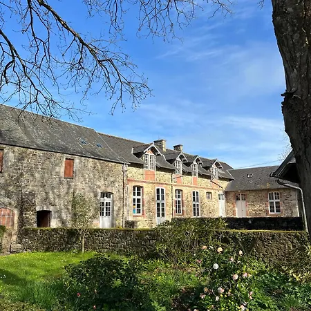 Bed & Breakfast Abbaye De Blanchelande