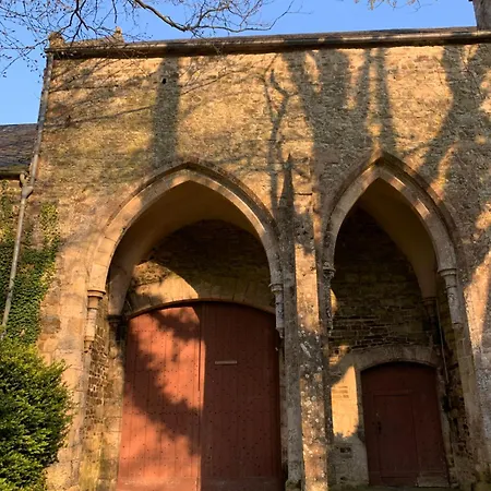 Bed & Breakfast Abbaye De Blanchelande *