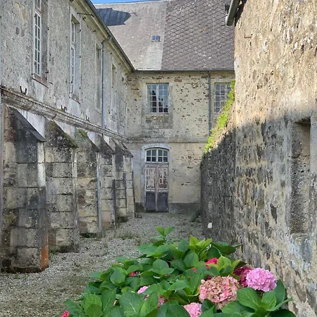 Bed & Breakfast Abbaye De Blanchelande
