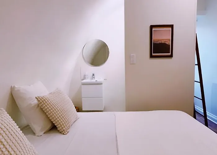 Abbaye De Blanchelande Neufmesnil